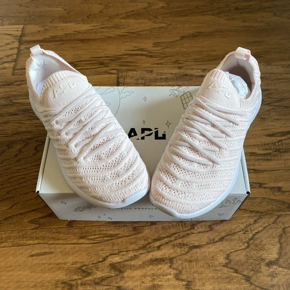 APL Youth TechLoom Size 4 Wave Bleached Pink/Ivory/‎ Melange Sneakers